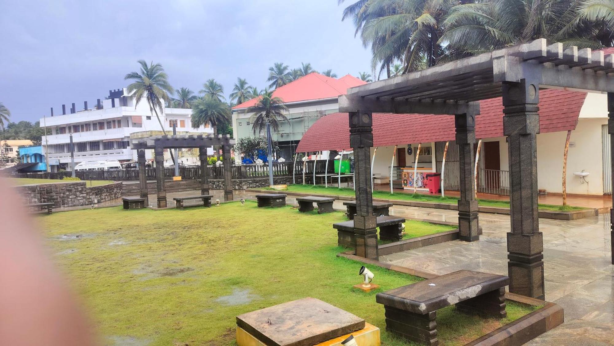 Banyan Tree Samudra Hotel Kovalam Bagian luar foto