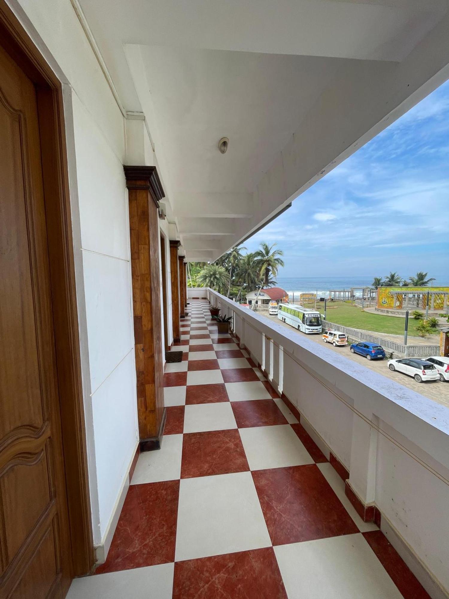 Banyan Tree Samudra Hotel Kovalam Bagian luar foto